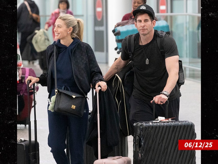 Tarek El Moussa image direct sub swipe