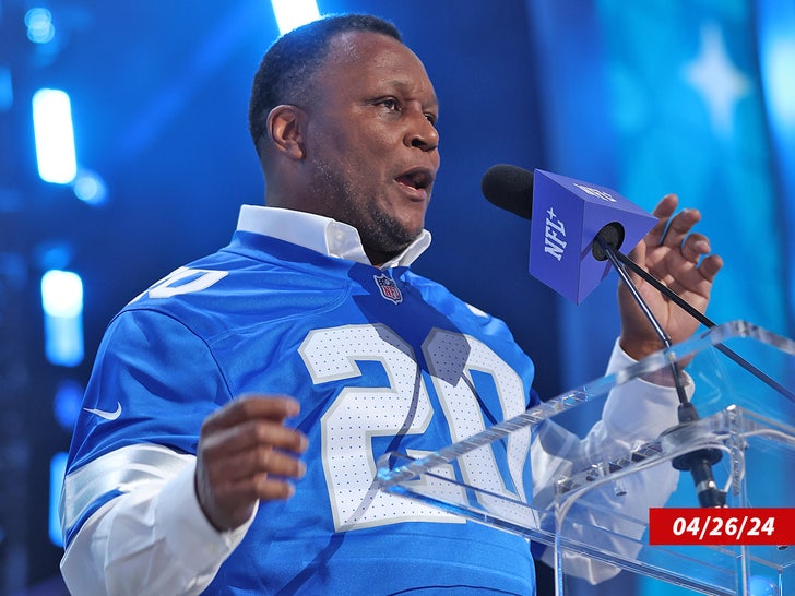 barry sanders sub getty swipe