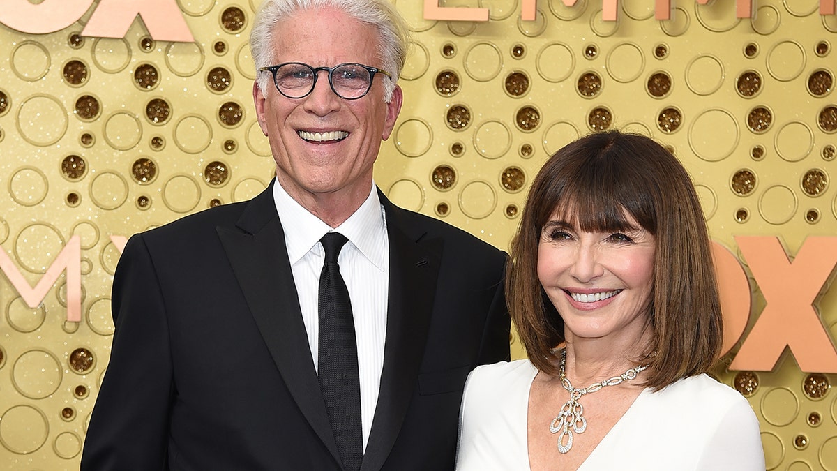 Ted Danson and Mary Steenburgen smiling