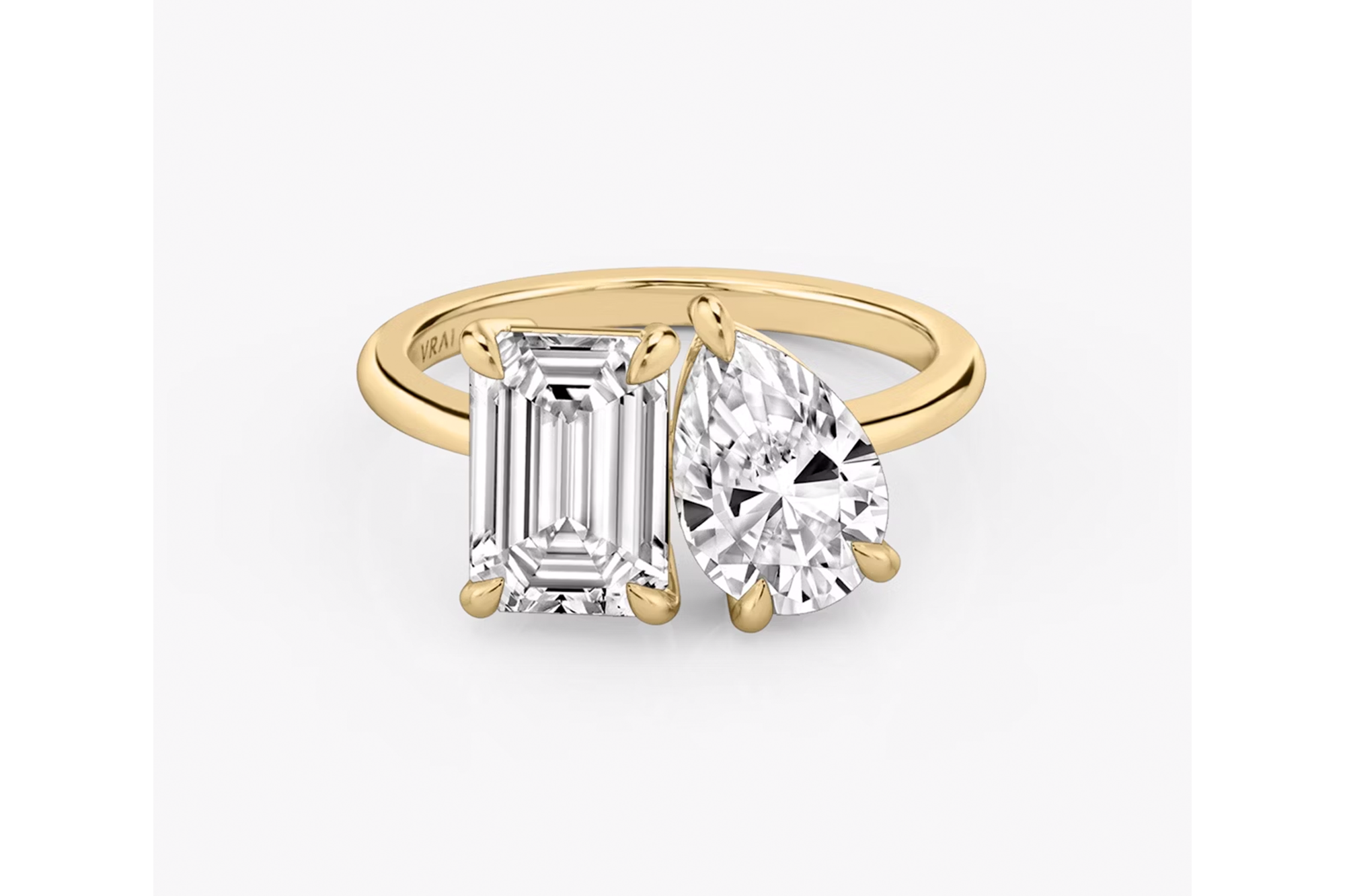 VRAI Toi et Moi Emerald and Pear Engagement Ring