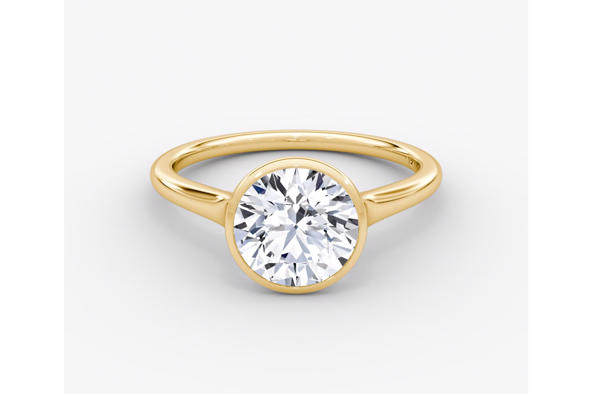 VRAI Flat Edge Bezel Round Brilliant Engagement Ring