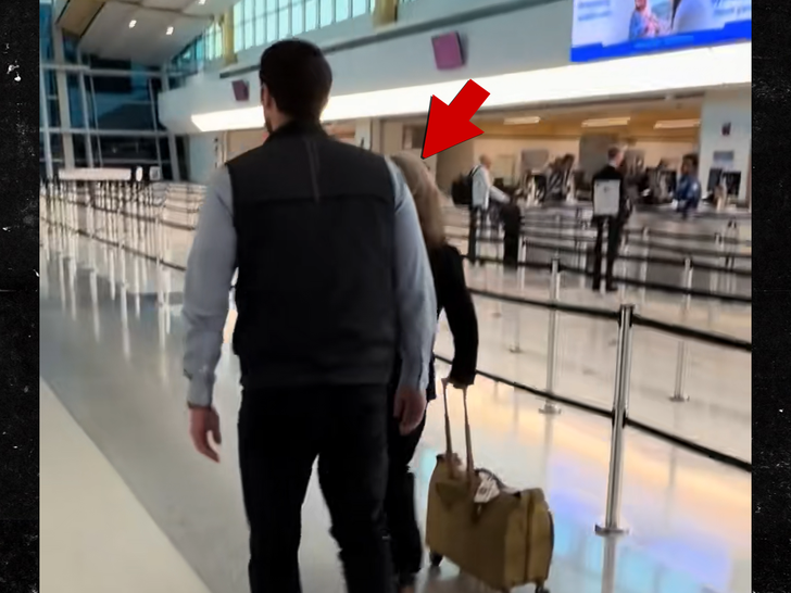 032726 marsha blackburn SUB