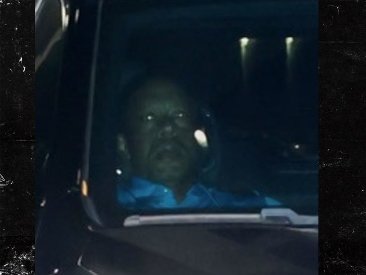 tiger-woods-leaves-jail-03-27-2026