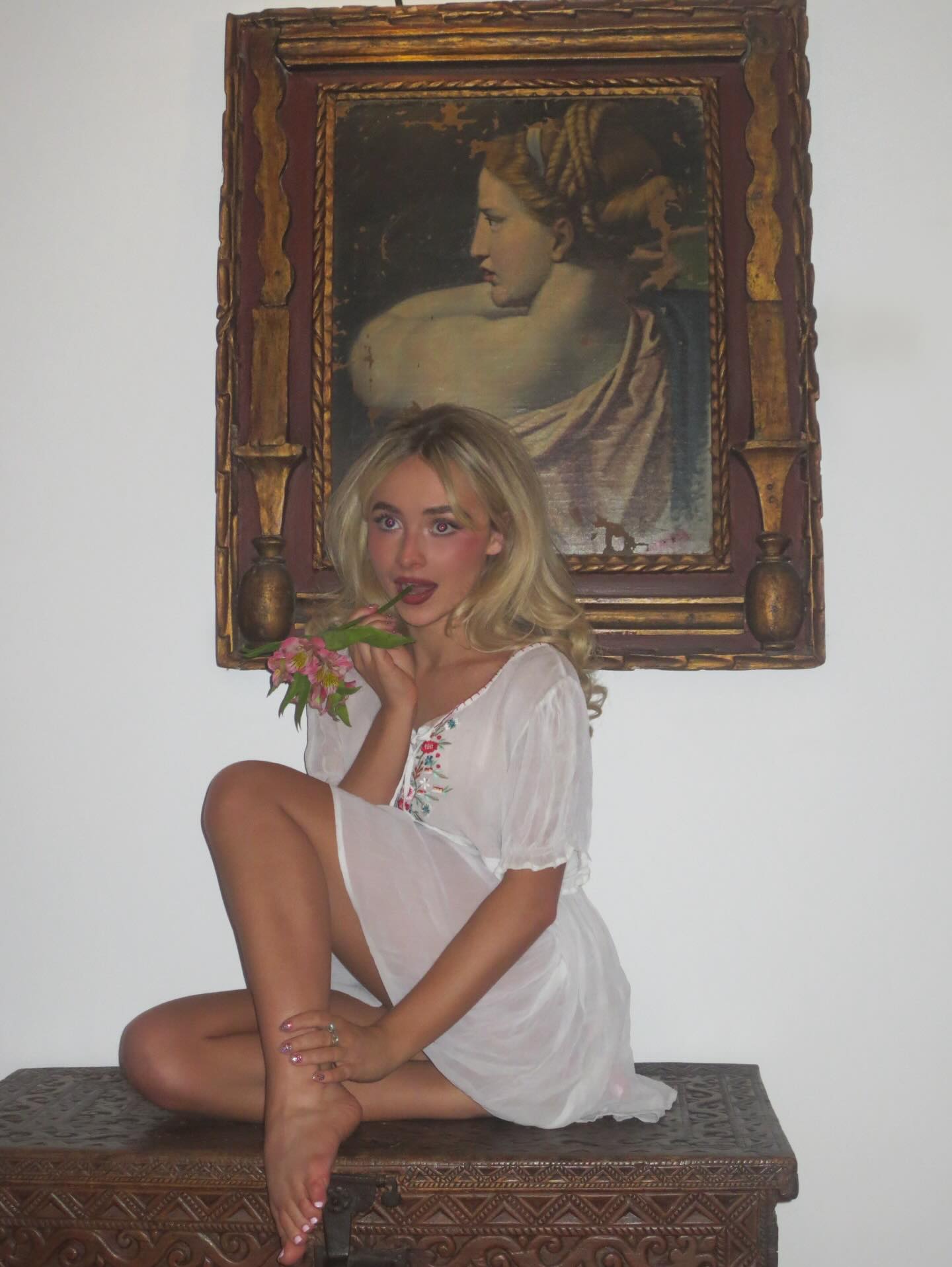 Sabrina Carpenter put on a state-of-the-art show while in Colombia.