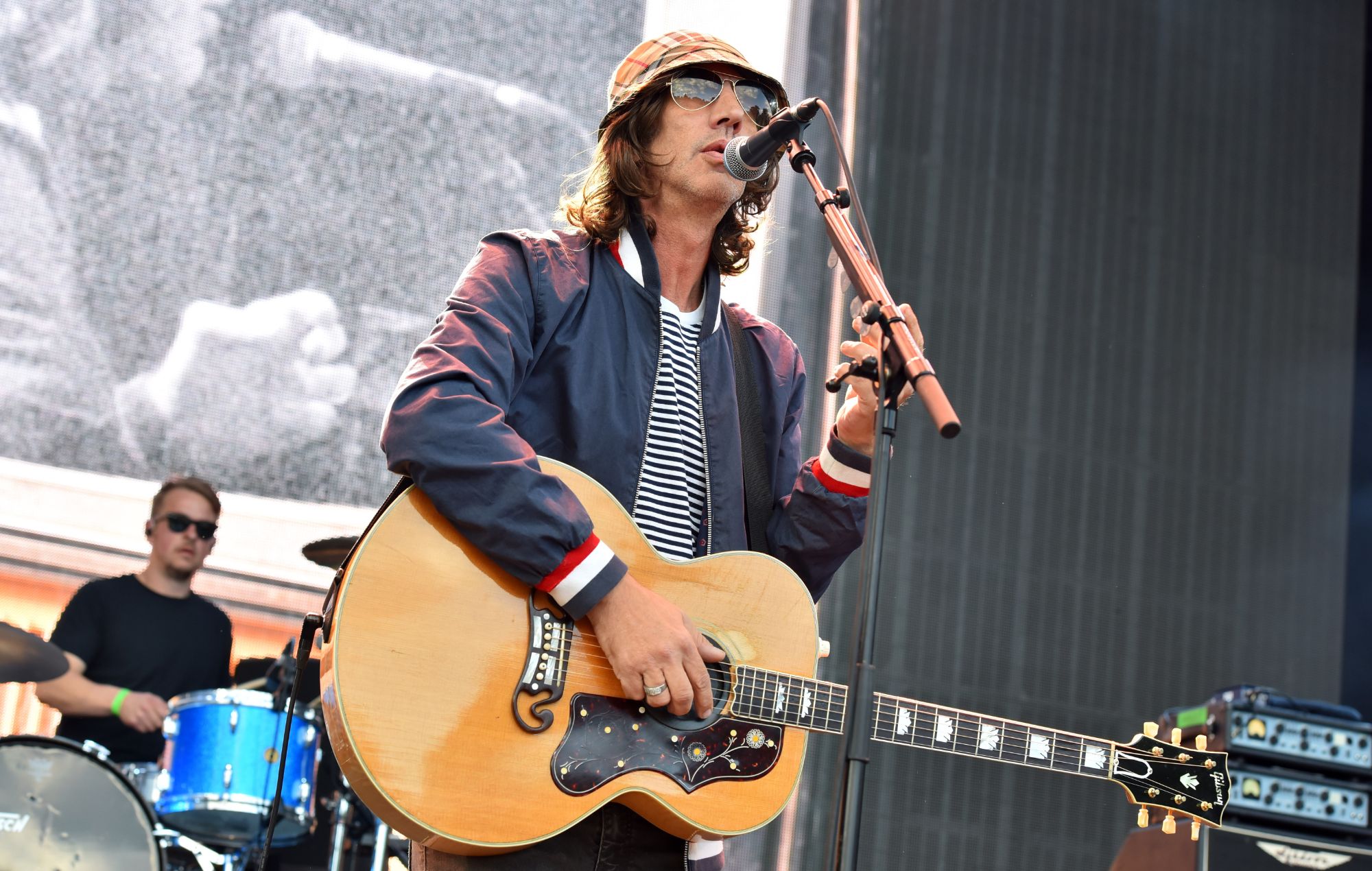 Richard Ashcroft dedicates songs to Liam Gallagher and late dog Betsy at London O2 show as he launches Sergio Tacchini x Modfather fashion capsule