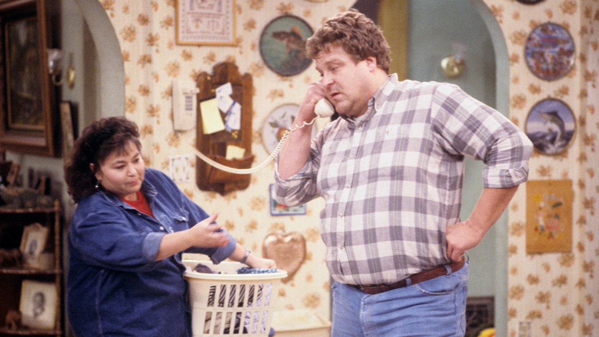 Roseanne Barr and John Goodman in "Roseanne."