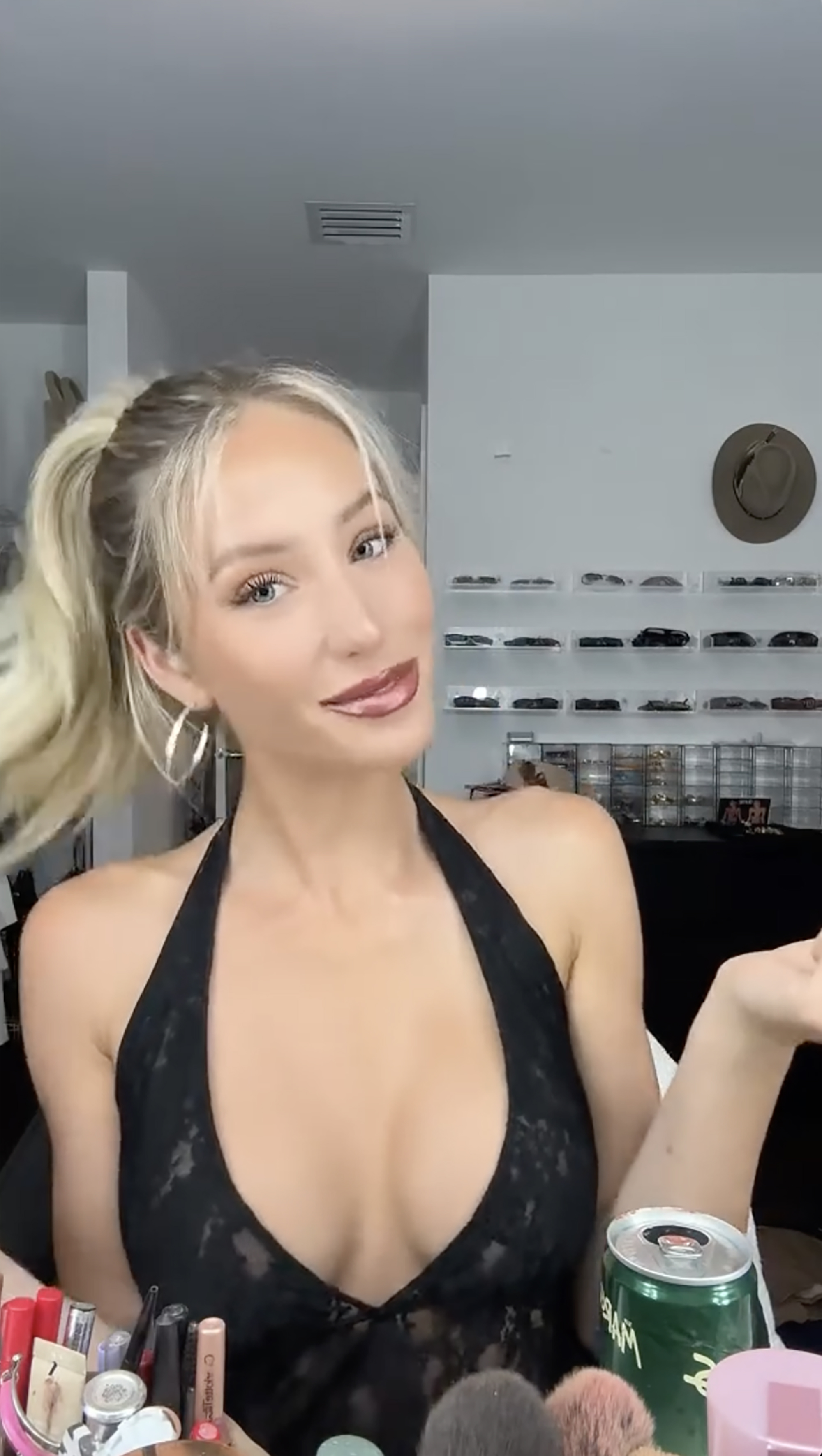 Alix Earle wearing Electric Picks earrings.