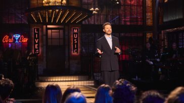 Jamie Dornan likes to collect rocks that look like potatoes: “This isn’t a joke”