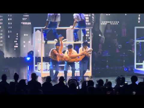 Jennifer Lopez Serves Up Vintage Movie Musical MAGIC!