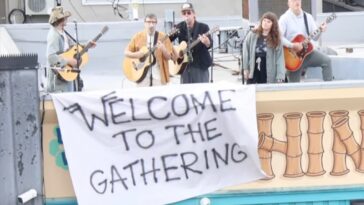 Weezer Play Pop-Up Rooftop Gig to Mark 'The Gathering' Tour