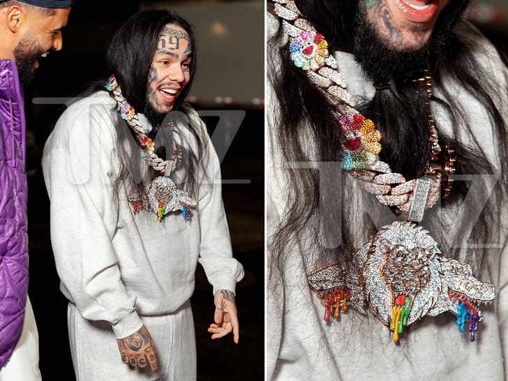 tekashi69 out of jail new chain tmz wm