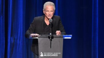 Lindsey Buckingham's Alleged Stalker Faces Criminal Charges & Arrest
