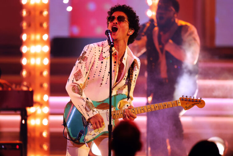 Where to Buy Tickets to Bruno Mars 'The Romantic' Tour: Dates, Prices