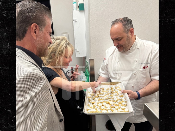 Heather Locklear-Lorenzo tmz wm 3