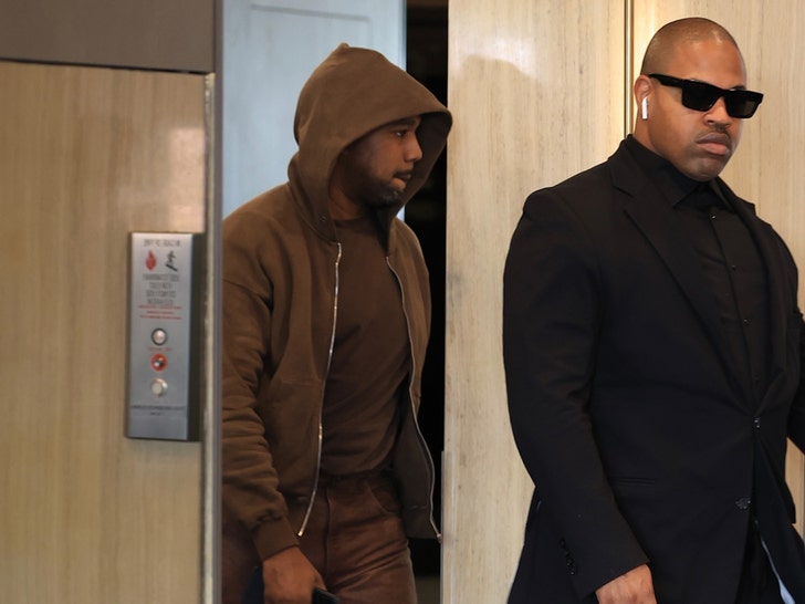 kanye-west-backgrid-2