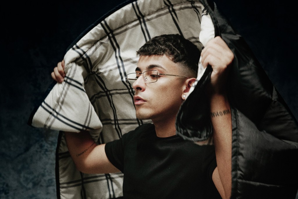 Vote for Trueno, Karol G, Quevedo & More