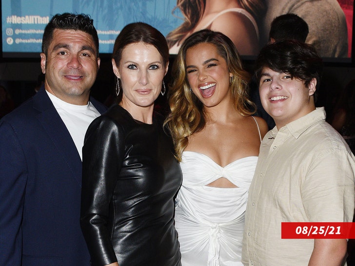 addison-rae-monty-lopez-getty-1