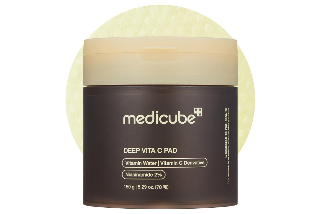 A jar of Medicube Deep Vita C Pads.