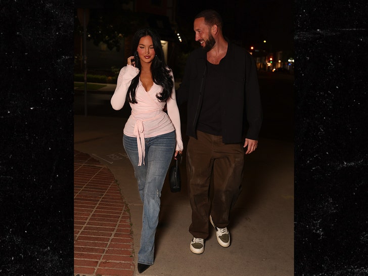 natalie-halcro-mike-majlak-handout-2