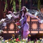 Anitta Performs 'Choka Choka' and 'Varias Quejas'