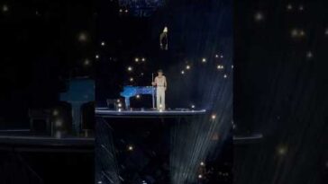 Benson Boone Soars With His Vocals AND This Stage!