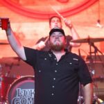 Cheers! Here Are the 13 Best Country Songs About Beer