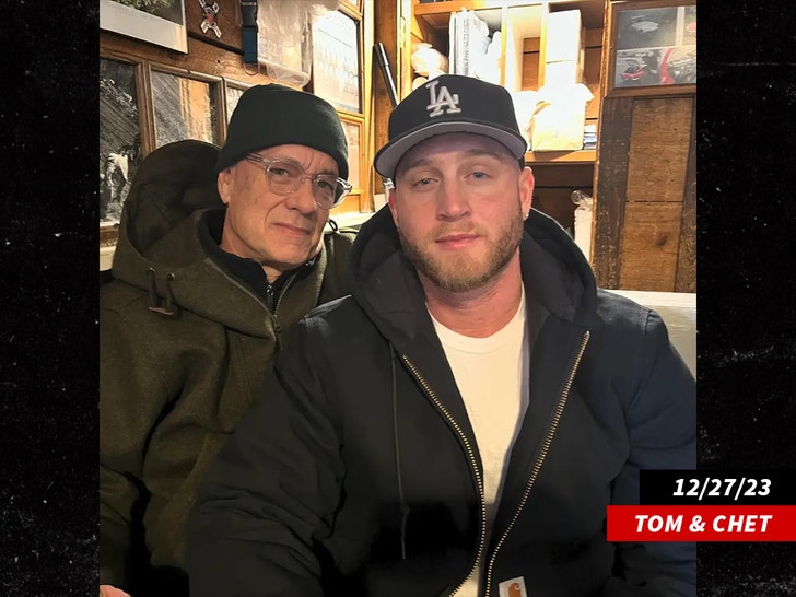 tom hanks and chet hanks insta 1