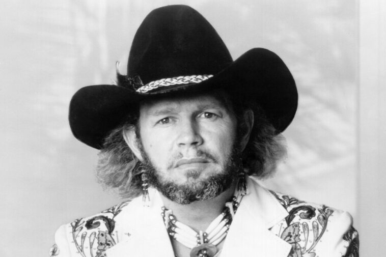 Country Music Outlaw Was 86