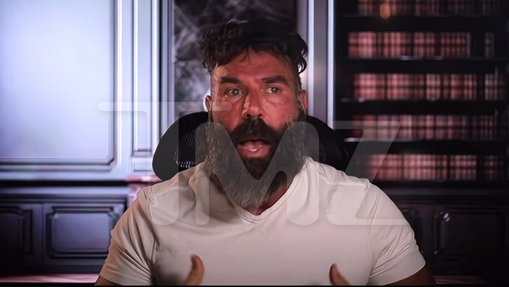 040826_dan_bilzerian.01_08_45_09