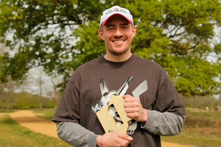 Dermot Kennedy Makes History on U.K. Albums Chart With Third No. 1