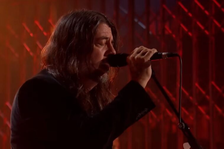 Foo Fighters Debut 'Caught in the Echo' & 'Child Actor' Live