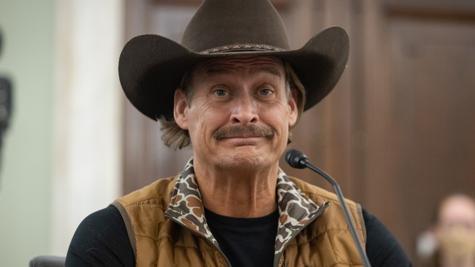 Helicopter Pilots' Suspensions Lifted Over Kid Rock Fly-By