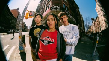 How to Shop the '90s-Inspired Collection Online