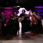 Jack Black and Jack White Perform 'Seven Nation Army'