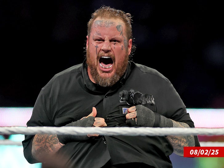 jelly roll wwe sub getty swipe 2