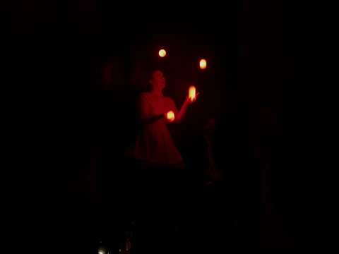 Juggling IN THE DARK! - Perez Hilton
