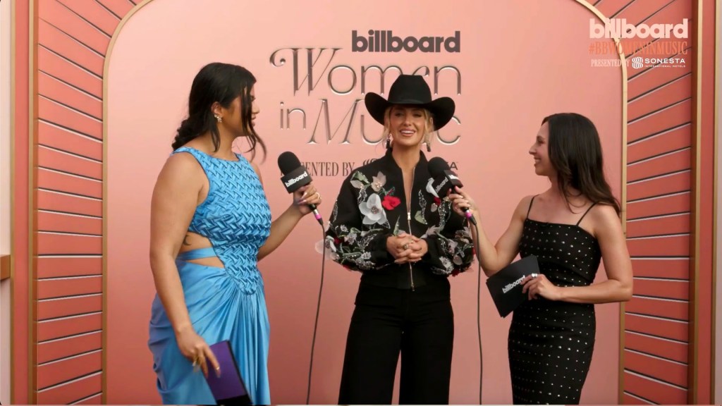Lainey Wilson’s Stagecoach Experience & Adoration of Ella Langley | Billboard Women In Music 2026
