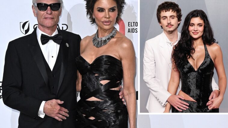 Lisa Rinna & Hubby Harry Hamlin Recreate Timothée Chalamet & Kylie Jenner's Beach Pics!