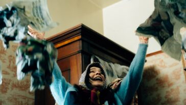 Mitski Performs ‘If I Leave’ on ‘Kimmel’: Watch