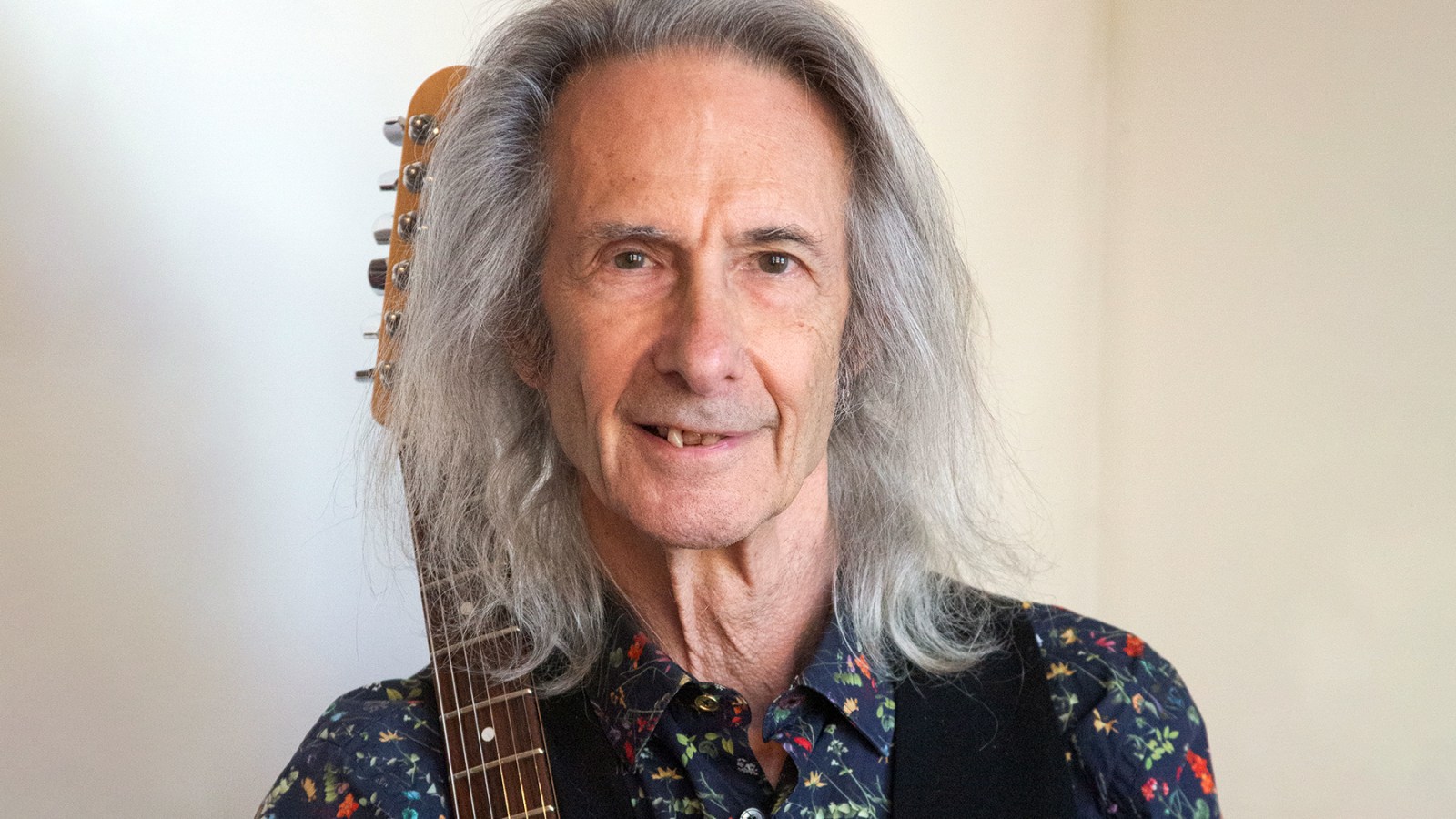 Patti Smith Guitarist Lenny Kaye Makes His Solo Debut