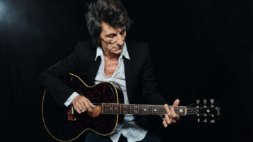 Ronnie Wood adds UK and European shows to 2026 tour with Imelda May