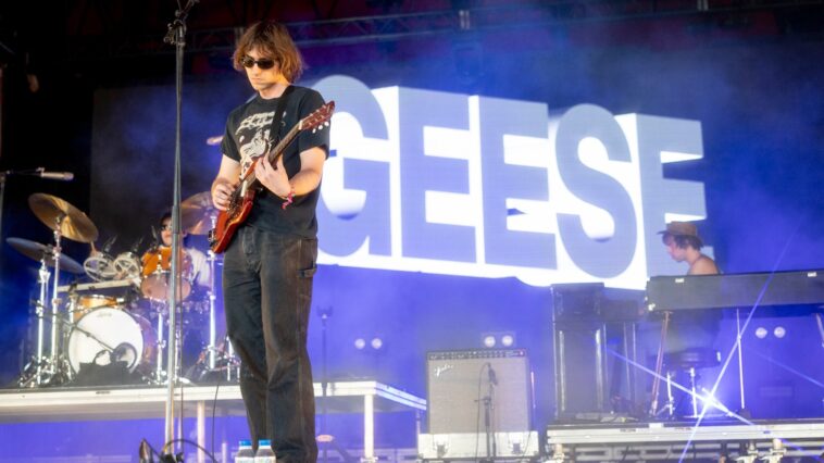 See Geese Cover Justin Bieber's 'Baby' at Coachella