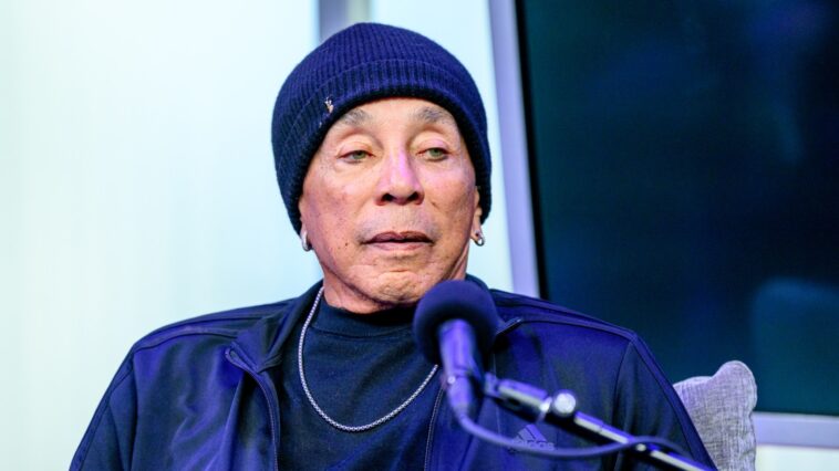 Smokey Robinson Loses Bid to Toss Sexual Harassment Claims