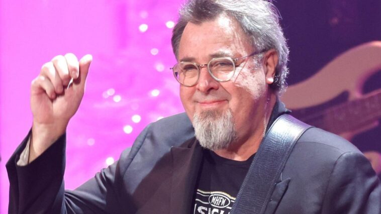 The 10 Best Vince Gill Songs