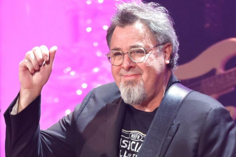 The 10 Best Vince Gill Songs