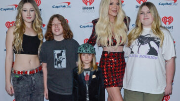 Tori Spelling & 4 Of Her Kids Rushed To The Hospital After Scary Car Crash!