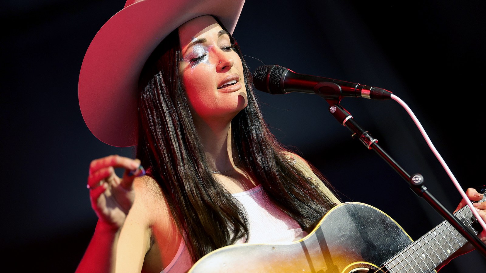 Watch Kacey Musgraves Perform New Songs at Coachella