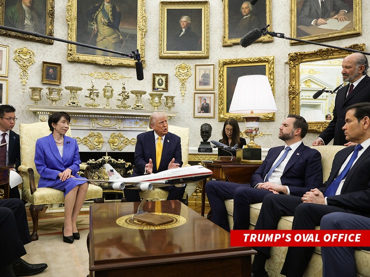 sub Trump's Oval Office getty
