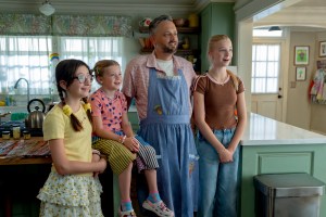 (l to r)  Birdie Borria, Charlotte Tucker, Nate Bargatze and  Stella Fitzgerald star in The Breadwinner.