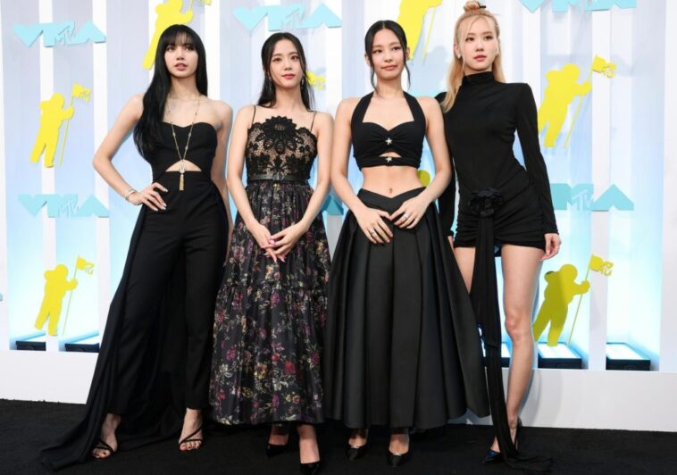 BLACKPINK's JENNIE, JISOO, LISA & ROSÉ at Met Gala Red Carpet